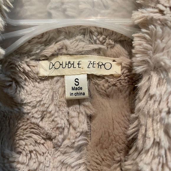 Double Zero Vest - Picture 4 of 6